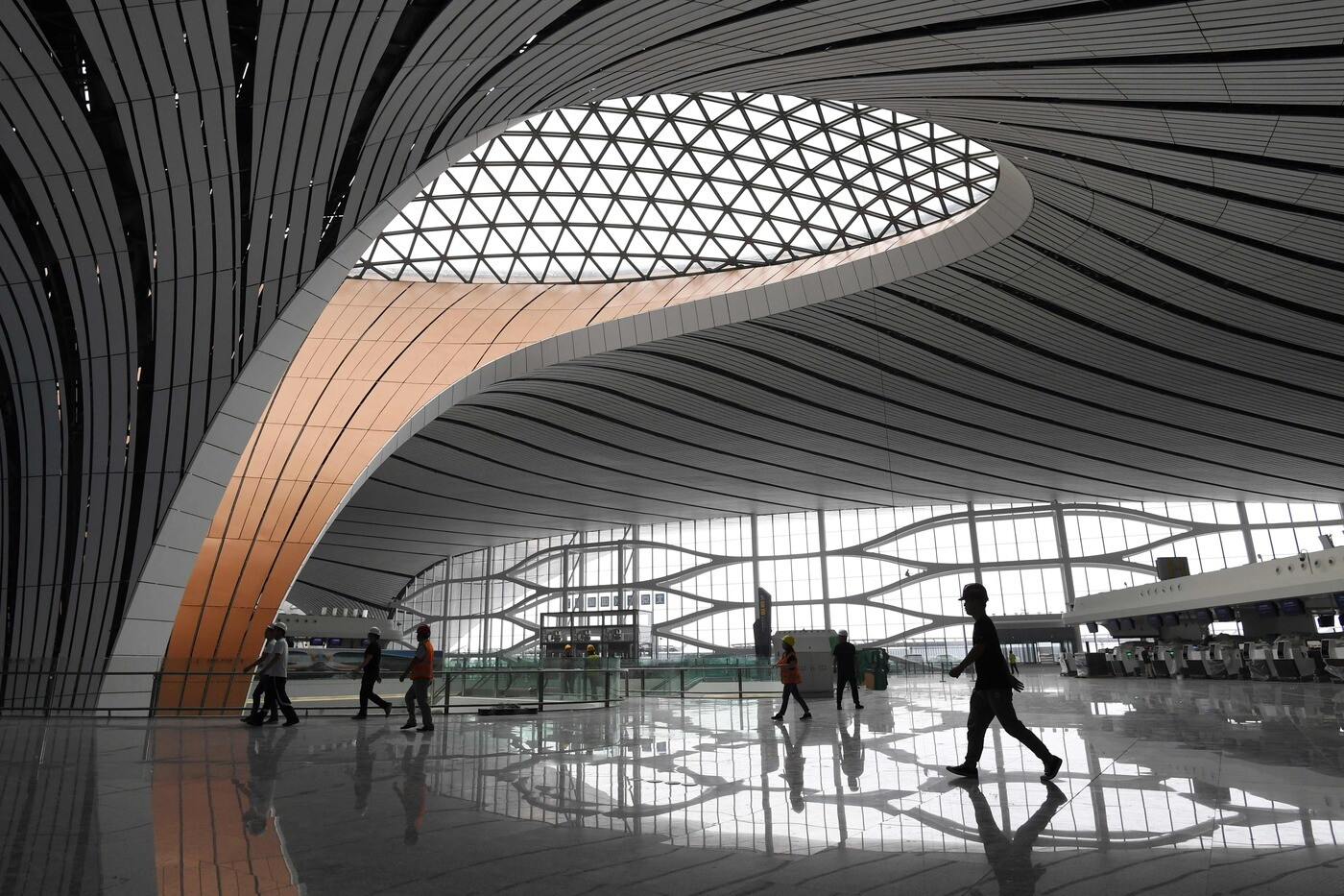 Completato il nuovo aeroporto internazionale di Pechino Daxing: inaugurazione prevista a settembre (LaPresse foto)