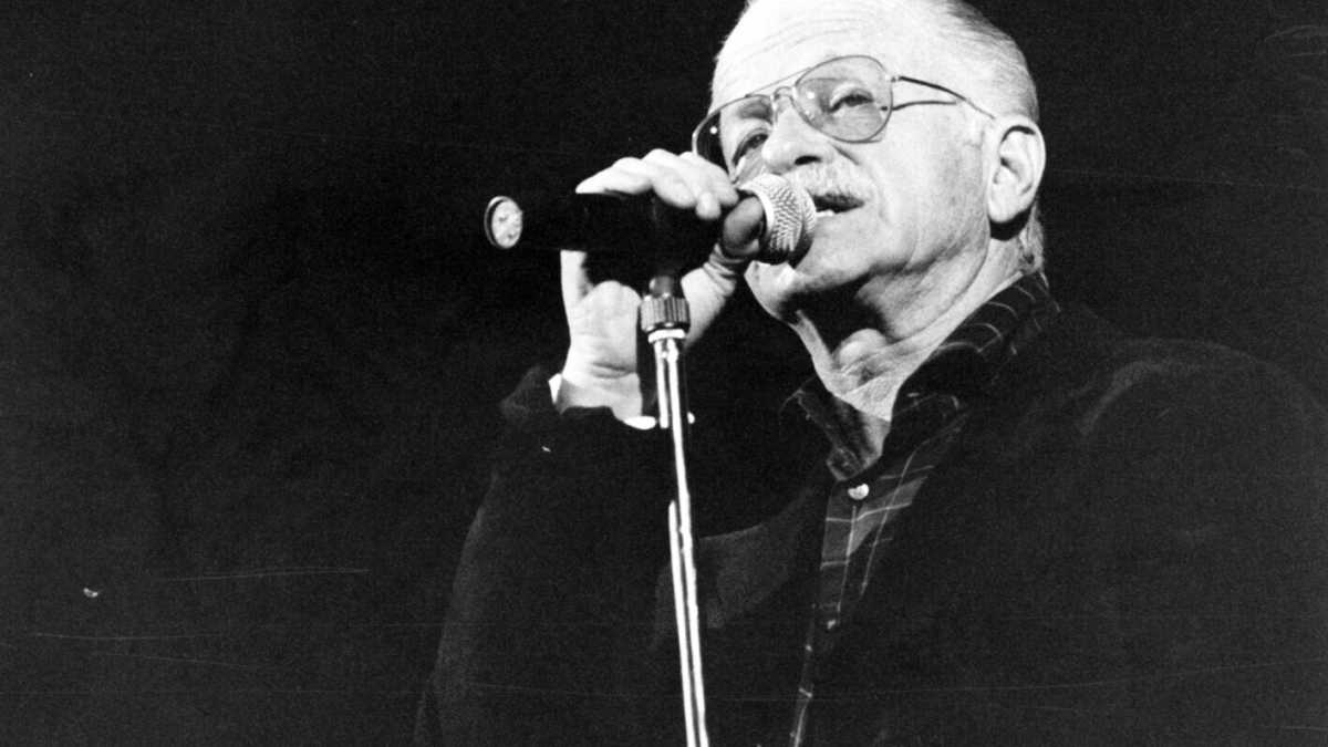 Immagine di Gino Paoli, sofisticato e spigoloso, con le sue canzoni ha arredato i vuoti esistenziali di un’altra Italia