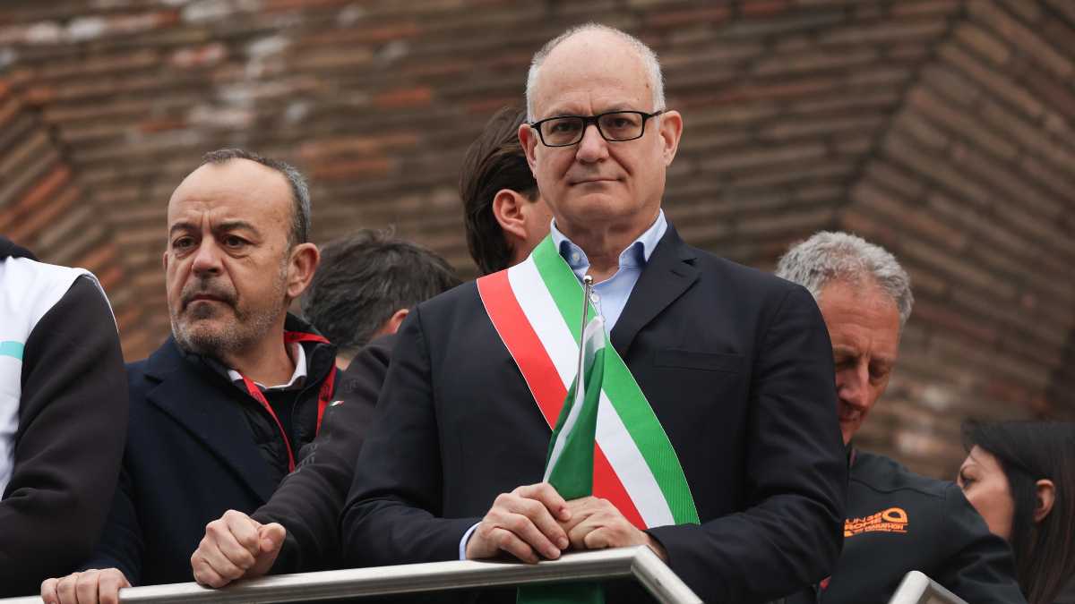 Immagine di Per Gualtieri, papà del Superbonus, la prudenza di Meloni sui conti pubblici è una colpa