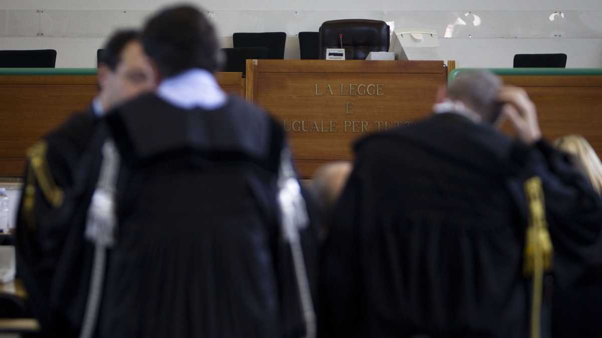 Immagine di “La pagheranno cara”: la minaccia dei magistrati ai colleghi per il Sì