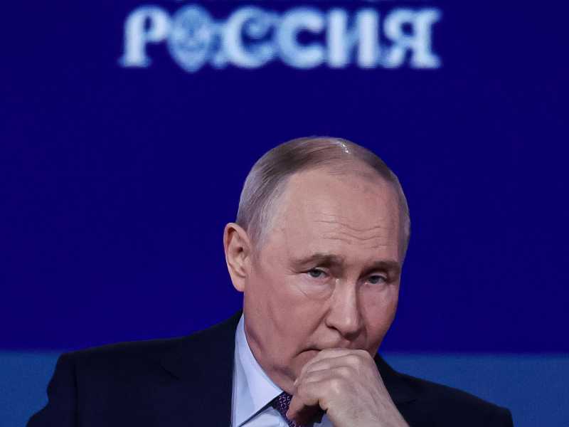 Vladimir Putin EPA/SERGEI ILNITSKY