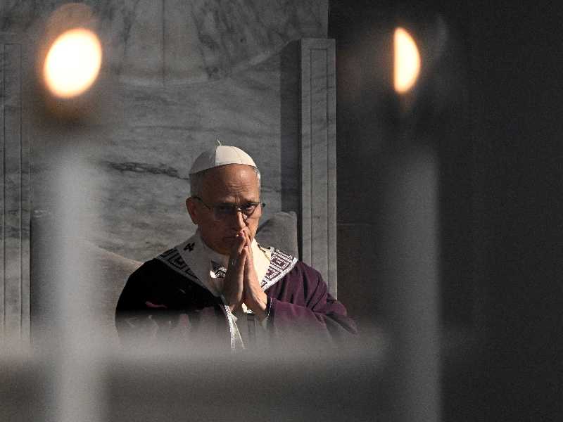 Papa Leone XIV durante la messa del Mercoledì delle Ceneri