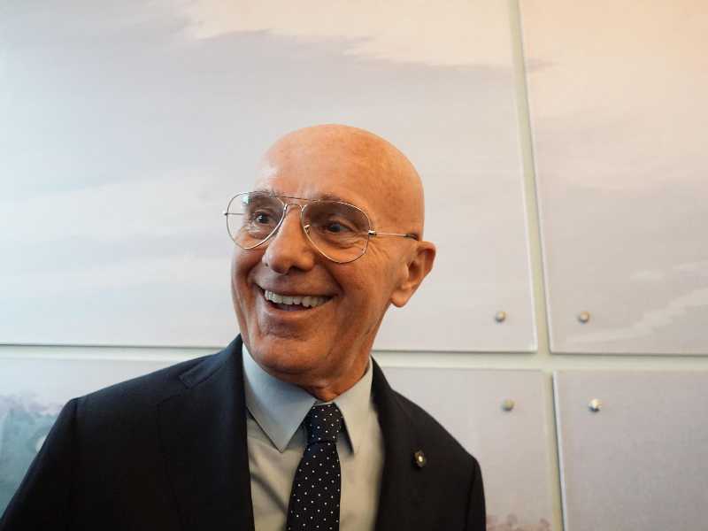 Arrigo Sacchi  in occasione della cerimonia di premiazione del premio "Football Leader" all'interno degli spazi dell' Hotel Continental di Napoli, 6 Giugno 2017 (Foto di Cesare Abbate per Ansa)