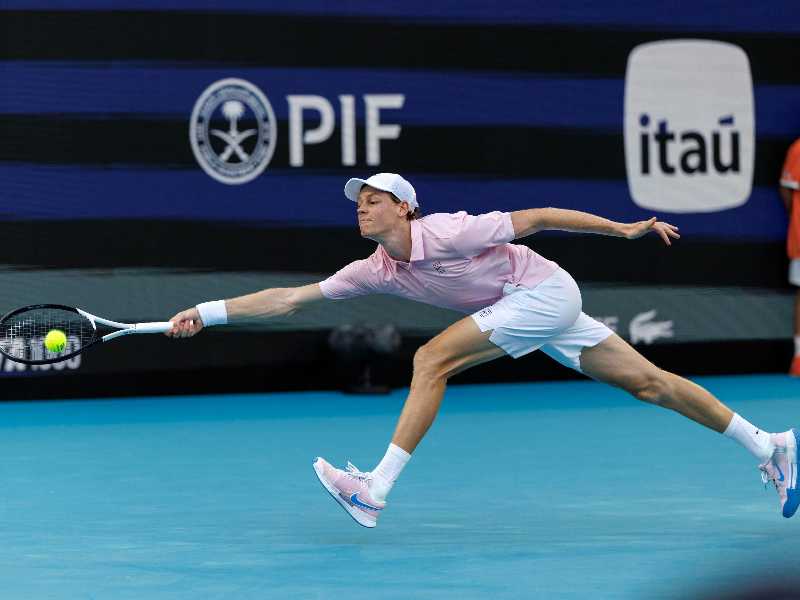 Jannik Sinner ai Miami Open tennis (Foto Epa via Ansa)