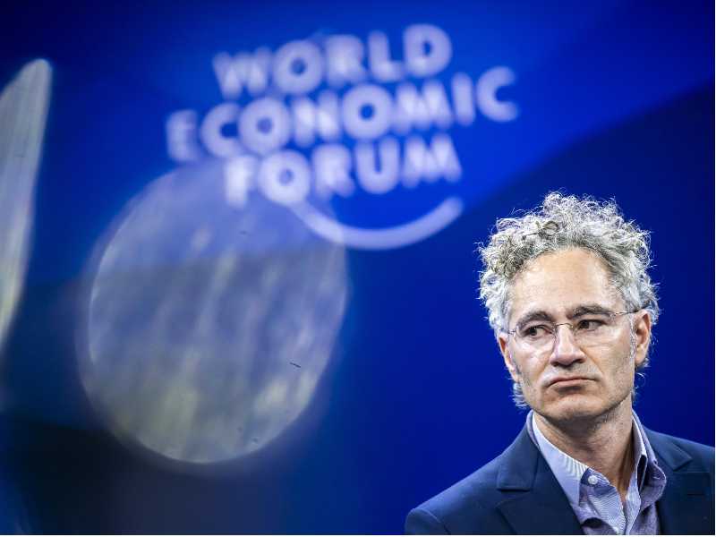 Ceo di Palantir, Alex Karp. EPA/GIAN EHRENZELLER