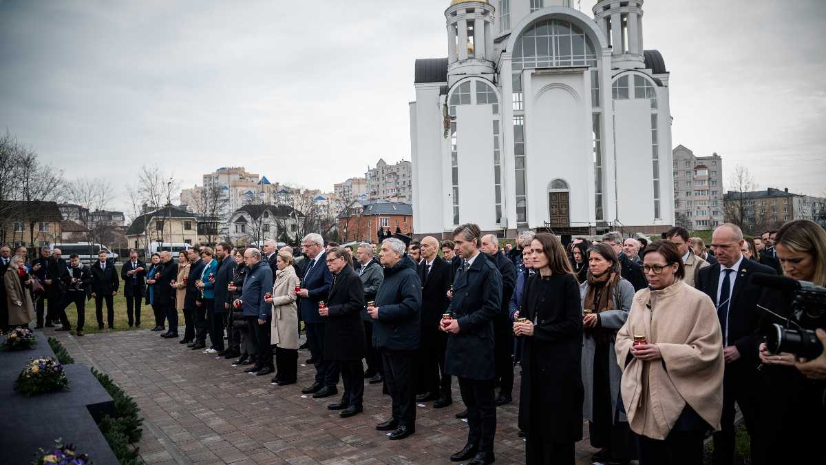 Immagine di Solidarietà, droni e prestito. La visita degli europei a Bucha e Kyiv