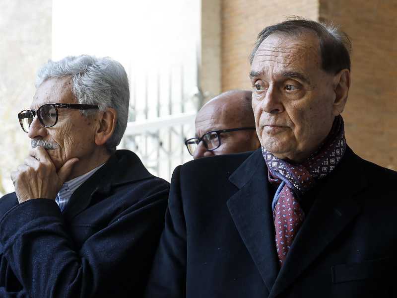 Clemente Mastella (D) con Massimo D’Alema (S) durante i funerali di Paolo Cirino Pomicino, ex ministro della Democrazia Cristiana (Dc), presso la Basilica del Sacro Cuore Immacolato di Maria, Roma, 24 marzo 2026. ANSA/ANGELO CARCONI