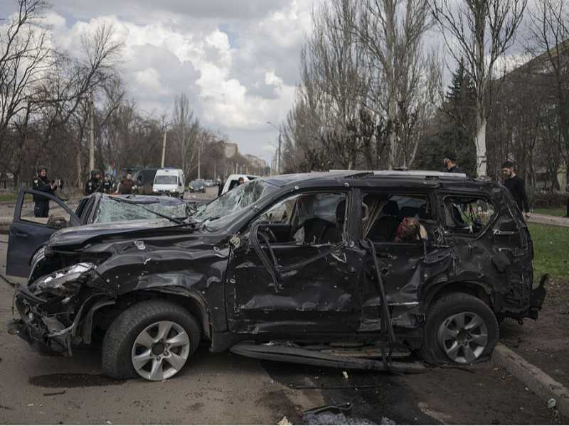 Gli effetti di un attacco russo sui civili a Kramatorsk (foto di Getty Images)
