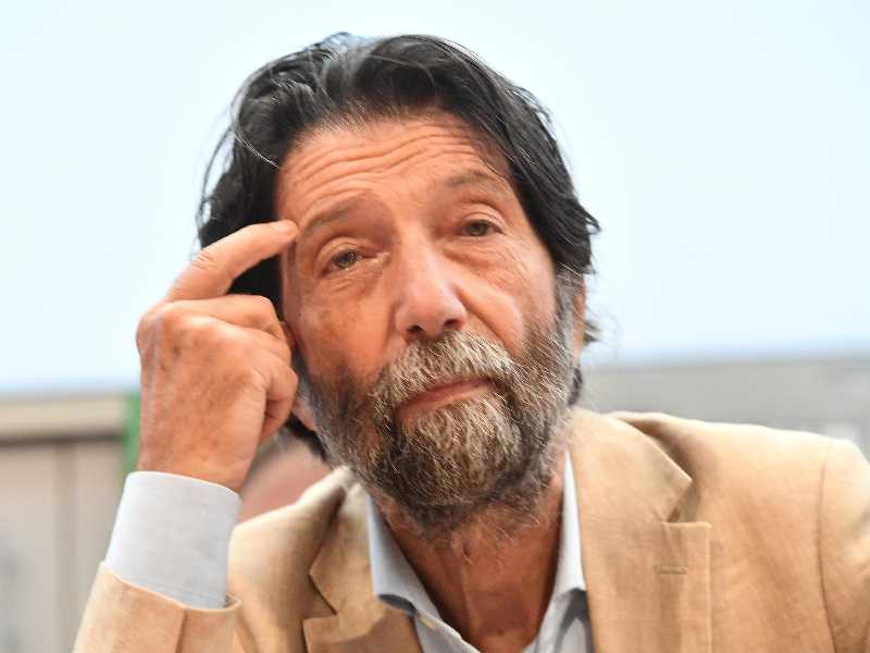 Massimo Cacciari in una immagine di archivio.ANSA/LUCA ZENNARO