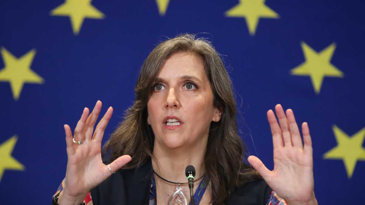 Immagine di “Ritorno allo smartworking? Buona idea”, dice l'eurodeputata dem Annalisa Corrado