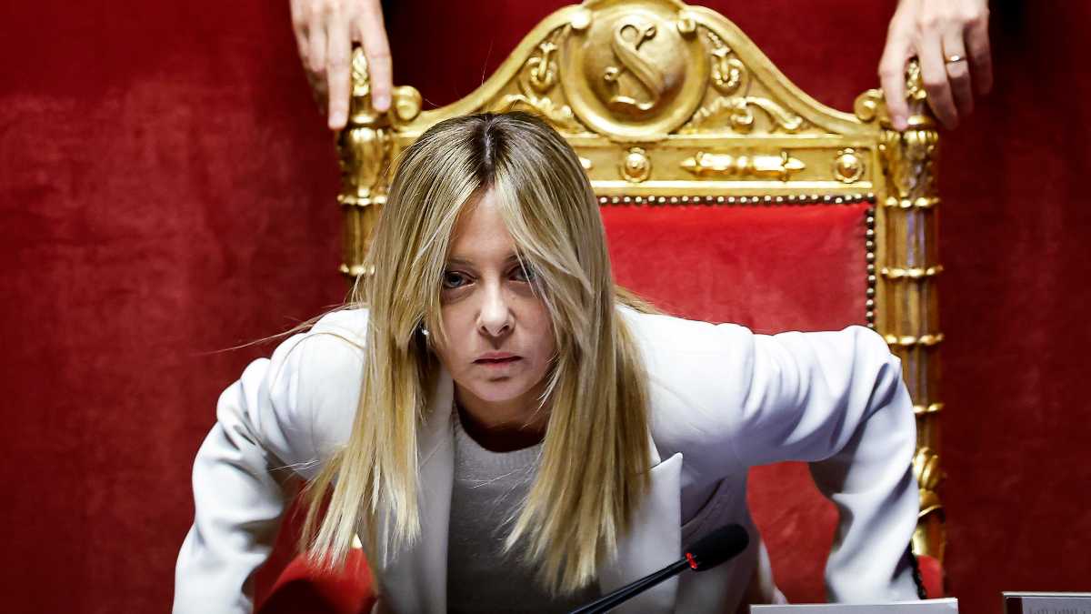 Immagine di Meloni senza tregua. La protesta contro Netanyahu. Dialettica Fazzolari-Crosetto sulle nomine