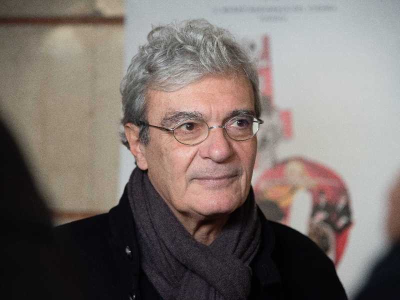 Mario Martone, regista di “Stanza con compositore, donne, strumenti musicali, ragazzo”, al teatro Parenti. Foto LaPresse