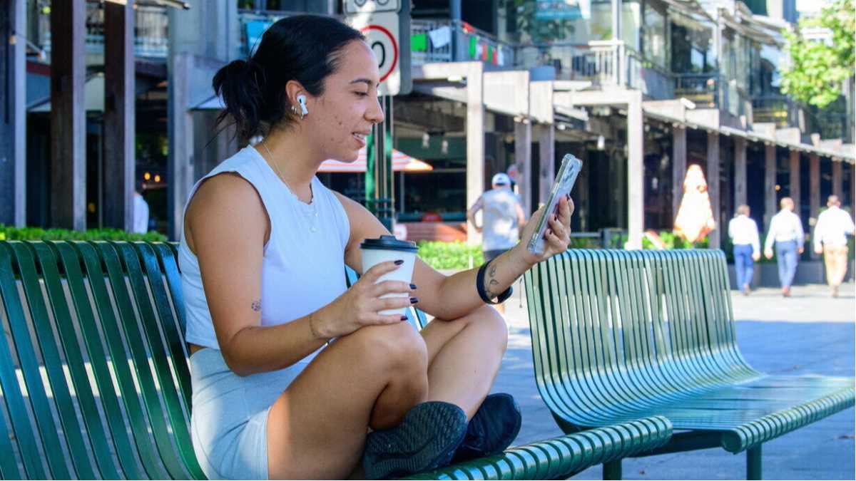 Immagine di I social non si regolano con i divieti. Paternalismo di stato? No grazie