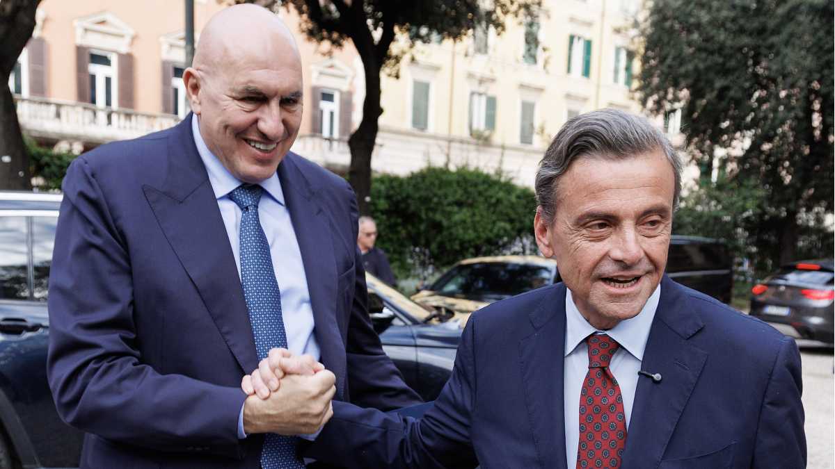 Immagine di La linea Crosetto-Calenda: "A Hormuz anche senza Onu"
