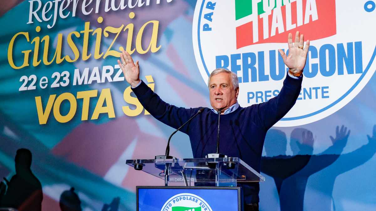 Immagine di Forza Italia gioca a fare l'ago della bilancia