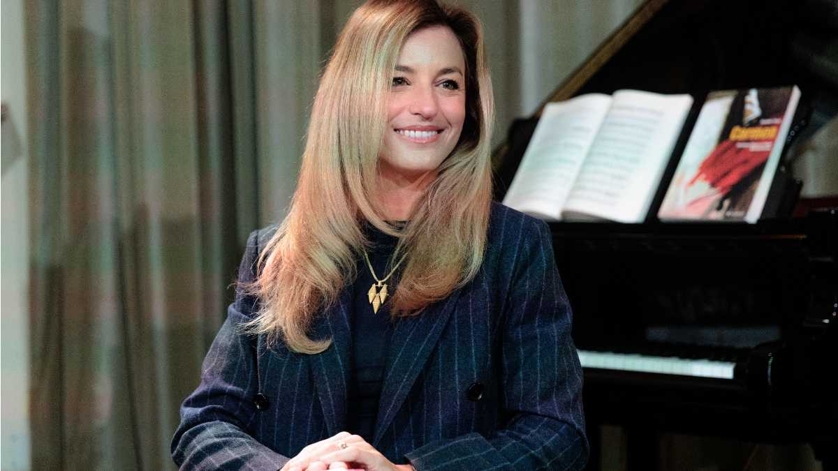 Immagine di La Fenice licenzia Beatrice Venezi: "Annullate tutte le collaborazioni"