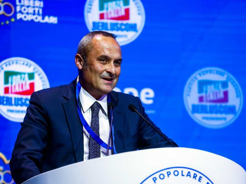Il capogruppo di Fi alla Camera Enrico Costa durante l'evento in occasione del 50esimo anniversario del Partito Popolare Europeo (PPE), ''50 Liberi, Forti, Popolari'', Roma, 24 aprile 2026. ANSA/ANGELO CARCONI