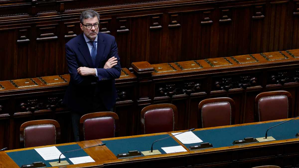 Immagine di Dfp: approvata la risoluzione di maggioranza. Spunta un riferimento alla richiesta di sospensione del Patto di stabilità