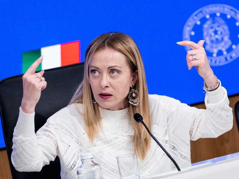 Gli occhiolini di Meloni all'elettorato di centro-sinistra