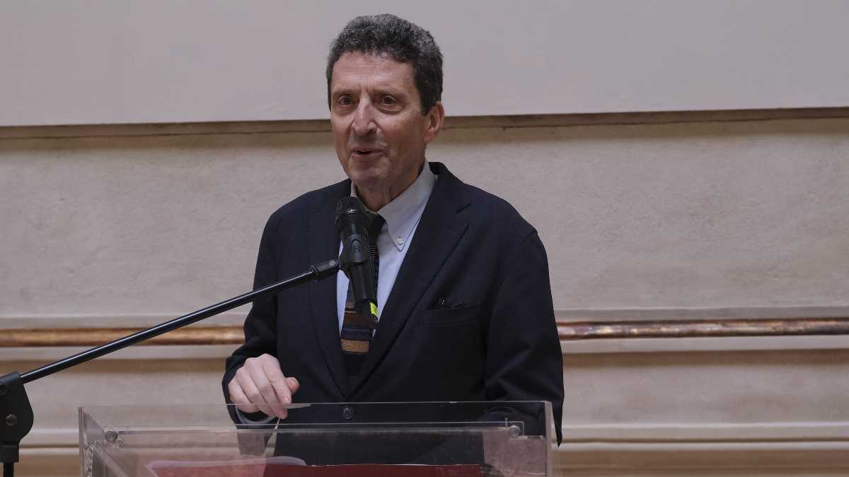Immagine di Buttafuoco che fa il Buttafuoco