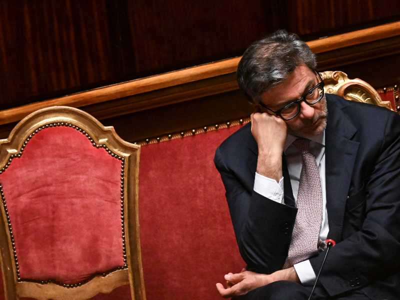 Lo stallo del governo sul futuro di Consob è un guaio pure in Europa sulla presidenza dell'Esma