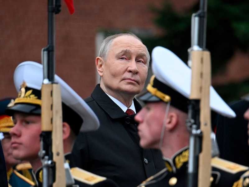 Putin rilancia Schroeder, l'Europa risponde con Kallas