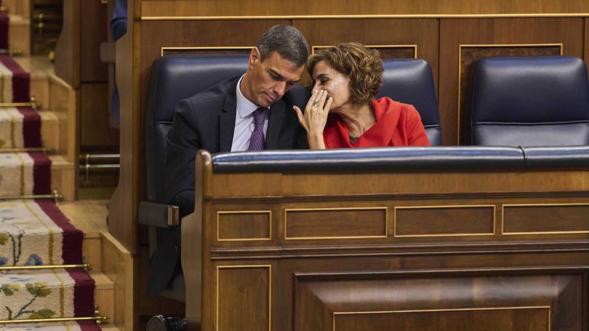 Immagine di Narcos e agenti morti. La gaffe della candidata di Sánchez complica il voto in Andalusia per il Psoe