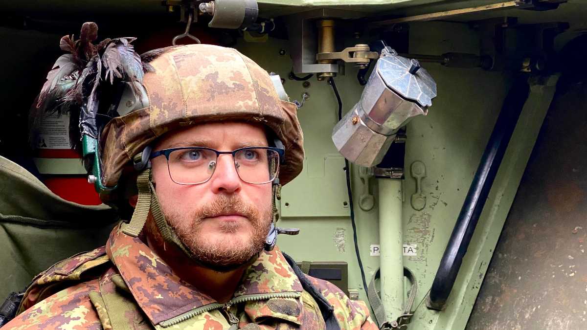 Immagine di Lettonia sulla difensiva. Una falla di sicurezza porta giù il governo