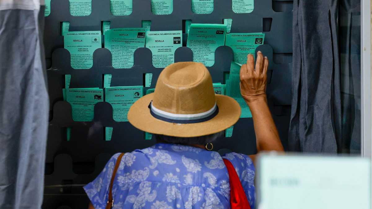 Immagine di L'Andalusia è un'altra batosta per Sánchez. Vincono i popolari, ma dipendono da Vox