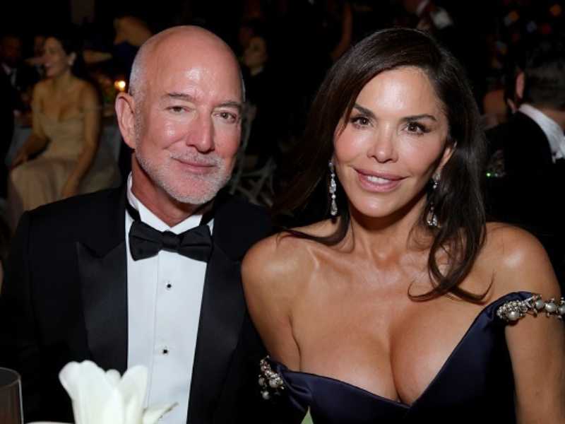 Jeff Bezos e Lauren Sánchez Bezos al Met Gala  (Getty)