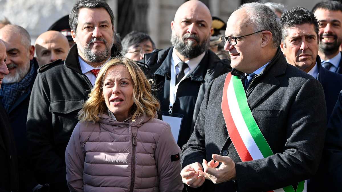 Immagine di Fine della tregua: ora Gualtieri litiga col governo