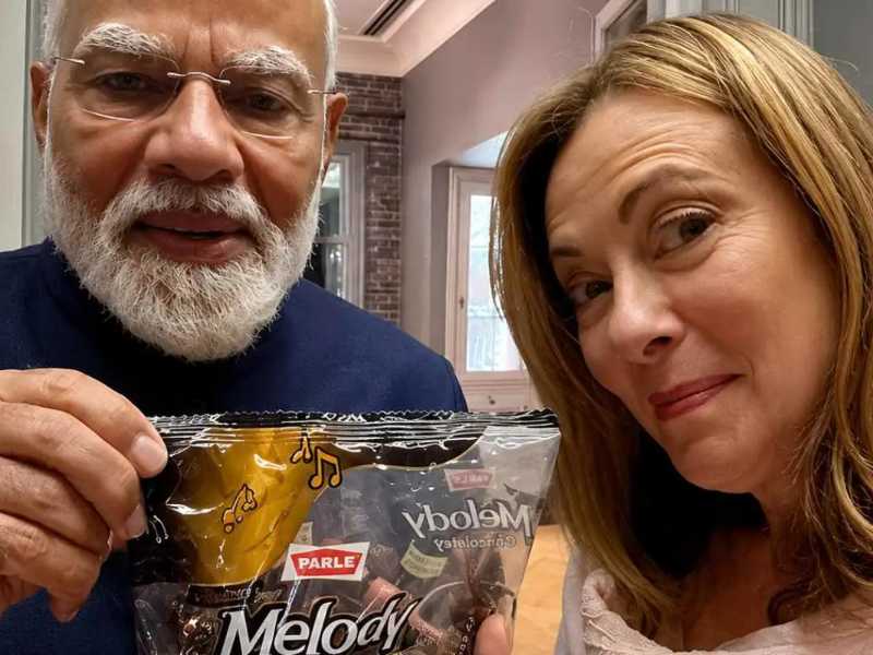 Meloni e Modi a Villa Pamphilj. La diplomazia delle caramelle e i due leader che si riconoscono