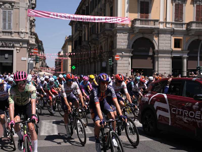 Milano ritrova un amore dimenticato, il Giro d'Italia