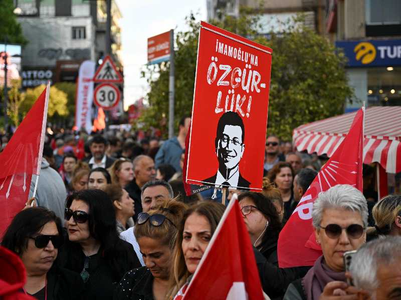 Così Erdogan accelera il soffocamento dell’opposizione