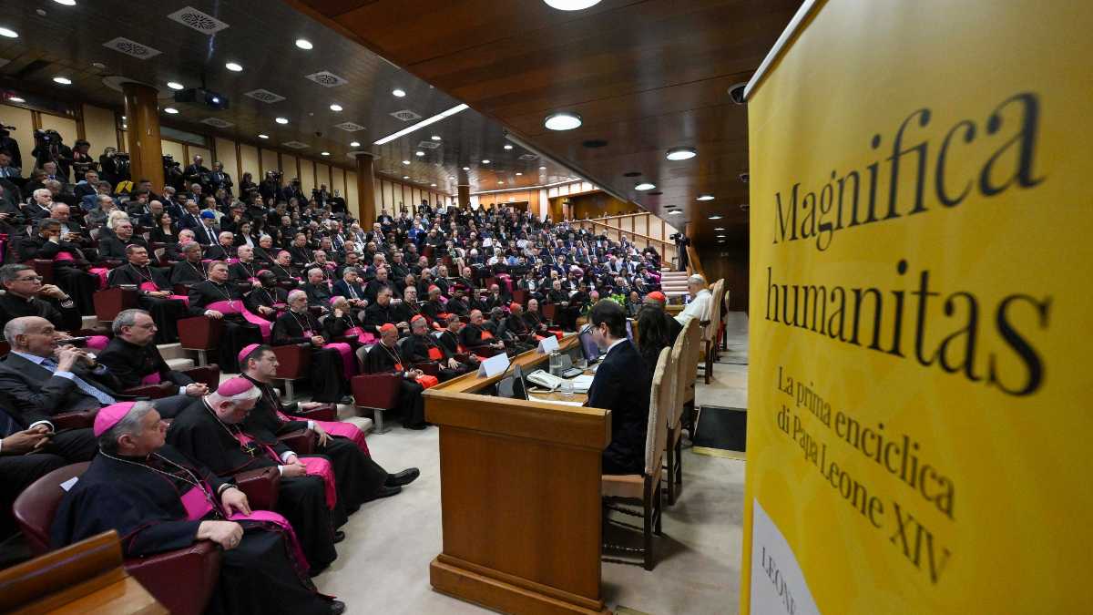 Immagine di Che magnifica umanità. La prima enciclica di Leone XIV