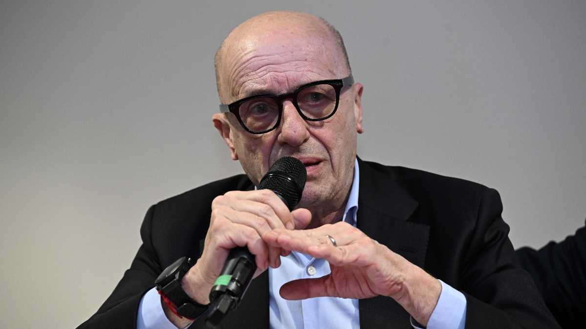 Immagine di Gli Angelucci vogliono sostituire Sechi, direttore di Libero, e richiamare Sallusti