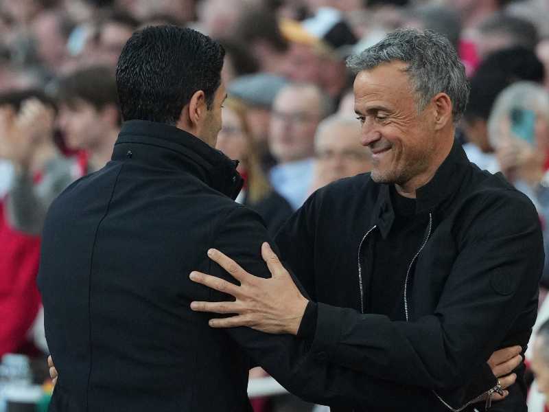 Mikel Arteta e Luis Enrique (foto Ap, via LaPresse)