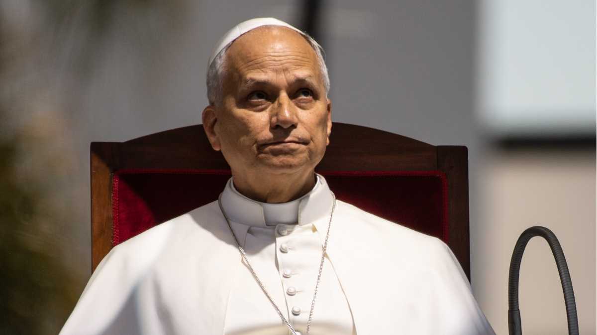 Immagine di La grande tenda di Papa Leone