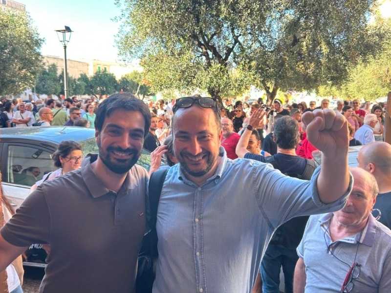 L’entusiasmo social dei comunisti di tutto il mondo per il nuovo sindaco di Molfetta: un Mamdani in Puglia