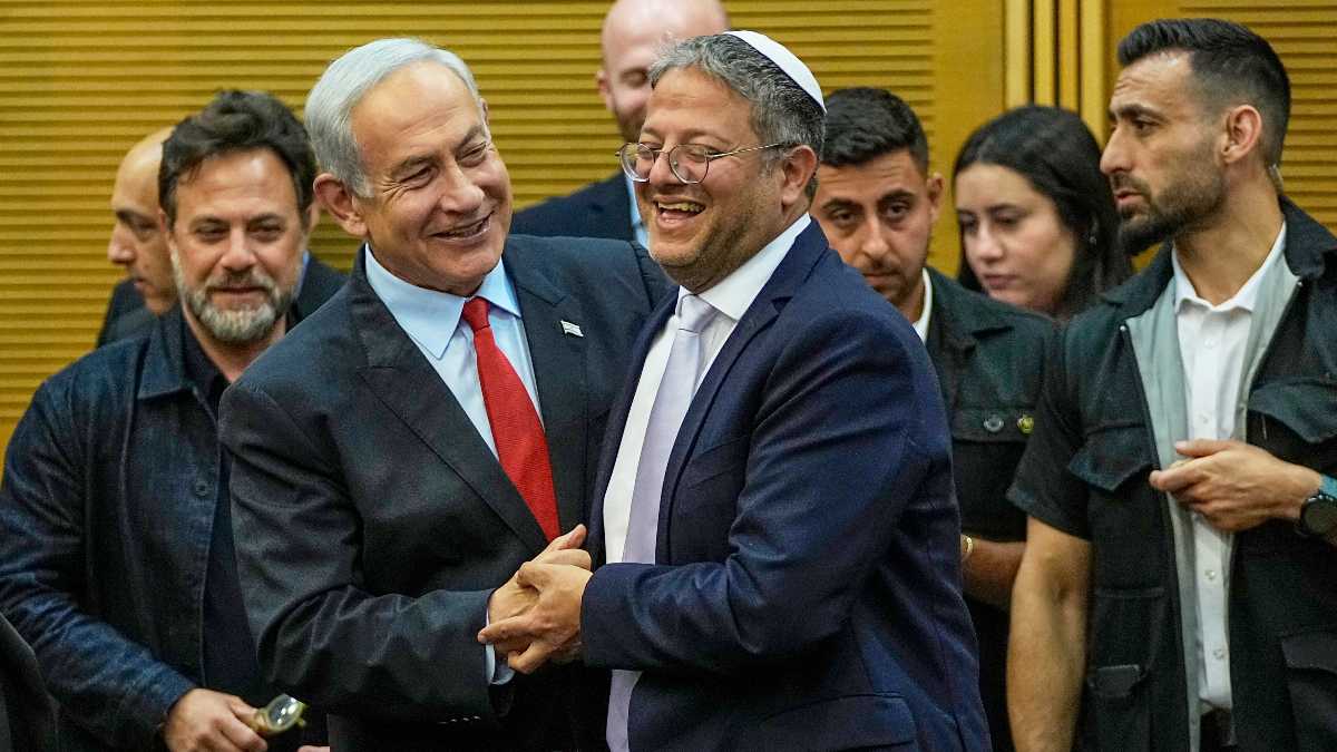 Immagine di È il momento di sganciarsi da Bibi