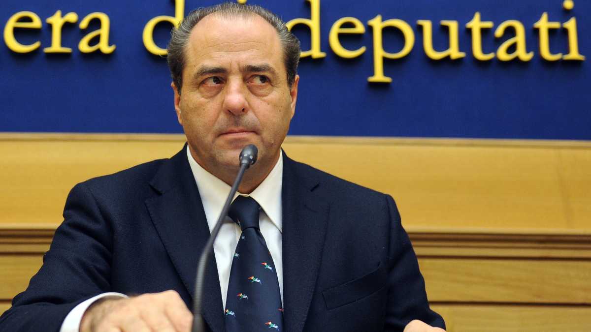 Immagine di "Berlusconi? Su di lui troppi teoremi dai pm che volevano imitarmi". Parla Di Pietro