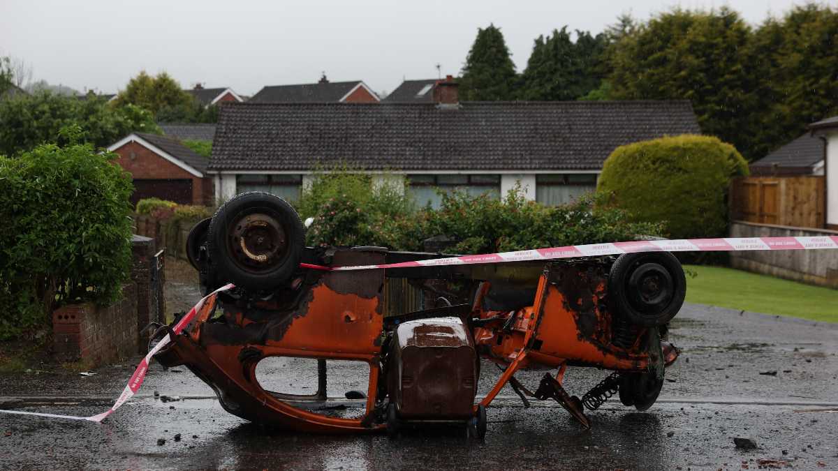 Immagine di Loro Belfast, noi Vannacci. È ora di un patto repubblicano sulla sicurezza