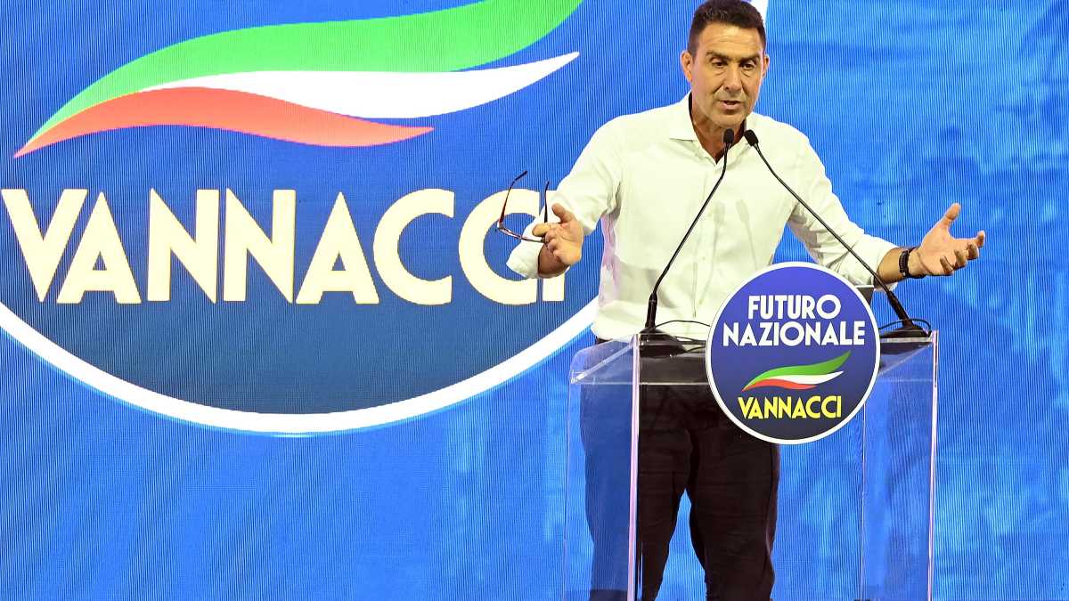 Immagine di Le sponde tra Vannacci e FdI. Mollicone: “Possiamo collaborare”
