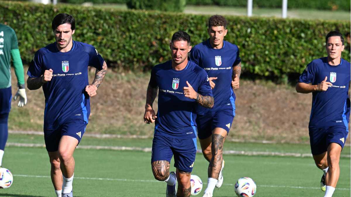 Immagine di Non siamo al Mondiale, ma non siamo senza futuro. Movimenti nella Nazionale
